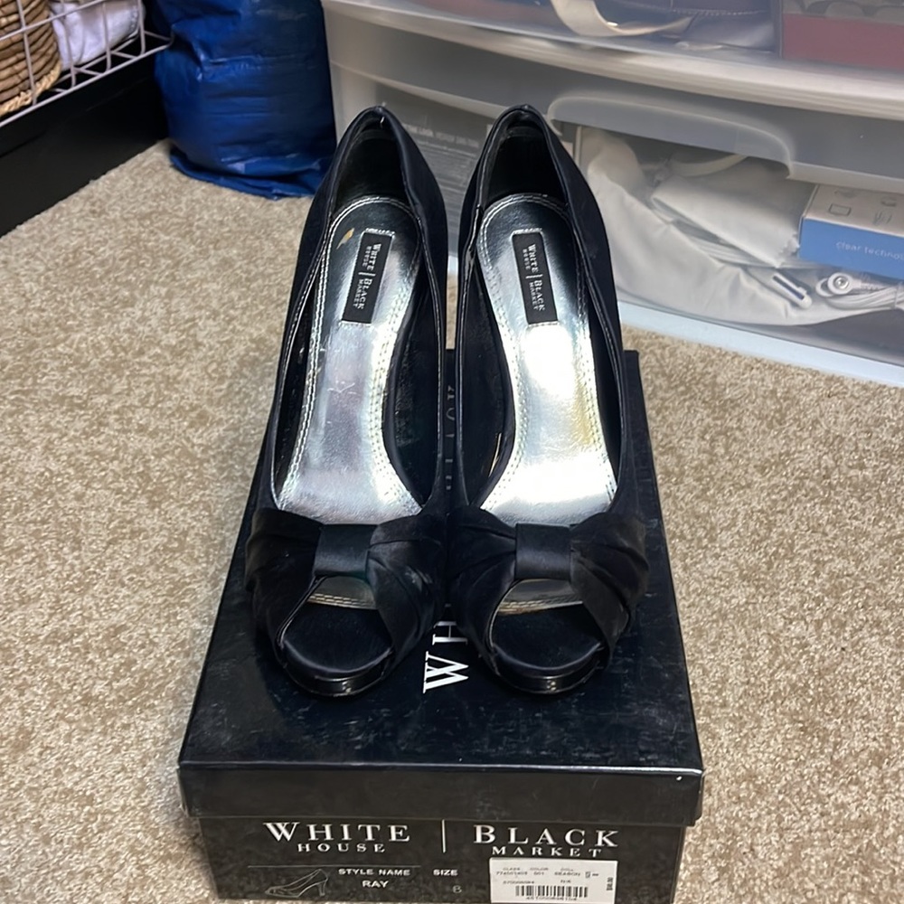 🌼White House/Black Market Black satin peep toe heels size 8